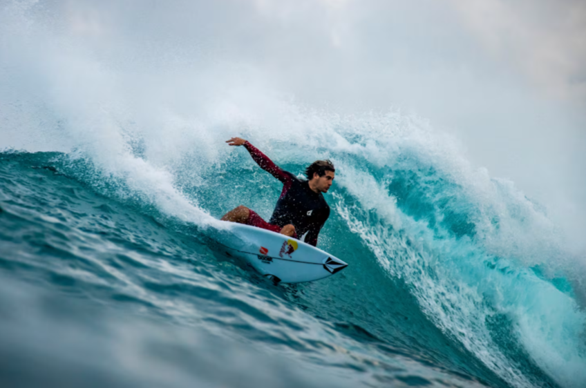 Learn and Progress Quickly at an Immersive Surf Camp in Costa Rica