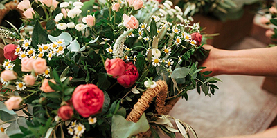 Celebrating Milestones in Style: Gift Ideas That Actually Feel Special