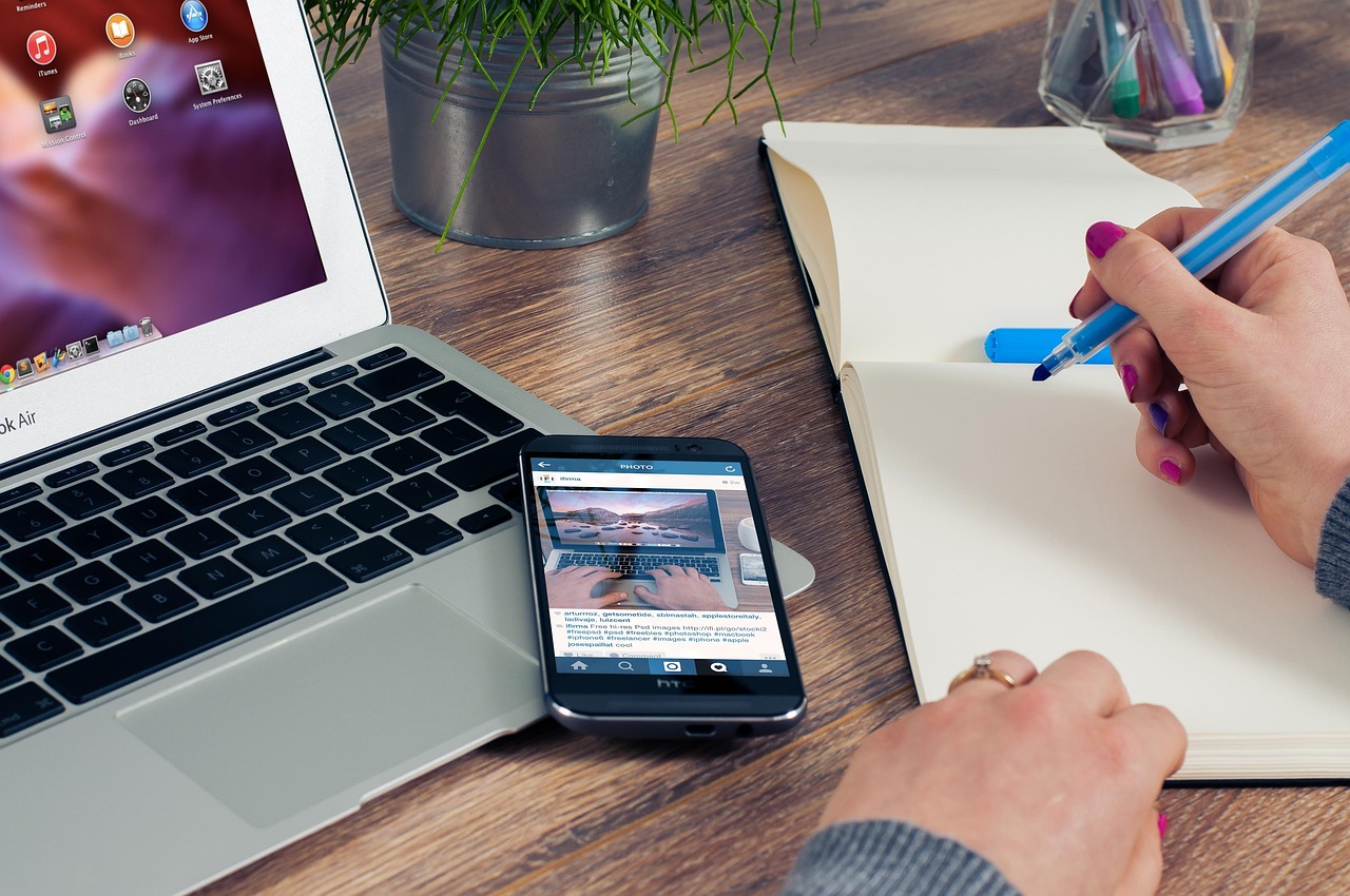 Office, notes, notepad — Monetize Your Content: Benefits of Buying YouTube Subscribers